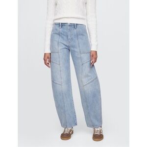 NWT GAP High Rise Seamed Barrel Jean